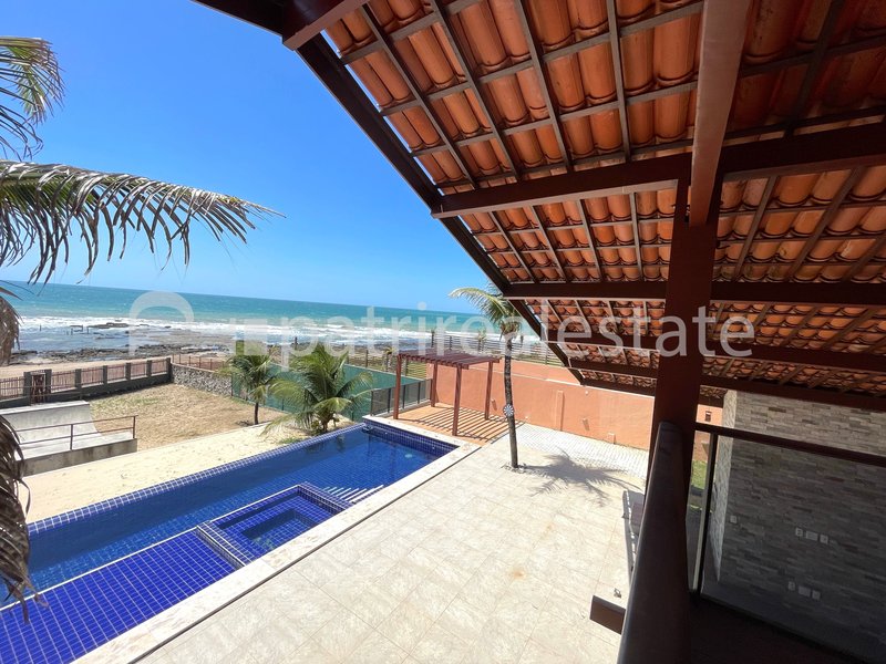 Casa com piscina pé na areia de 210 m² e terreno de 1275 m² 4 suites 5 wc 8 vagas Taiba CE - SAO GONCALO DO AMARANTE - 