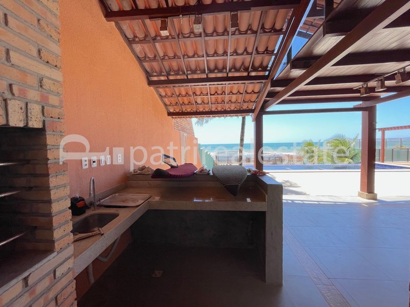 Casa com piscina pé na areia de 210 m² e terreno de 1275 m² 4 suites 5 wc 8 vagas Taiba CE - SAO GONCALO DO AMARANTE - 