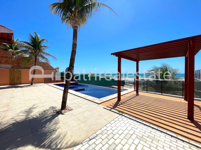 Casa com piscina pé na areia de 210 m² e terreno de 1275 m² 4 suites 5 wc 8 vagas Taiba CE - SAO GONCALO DO AMARANTE - 