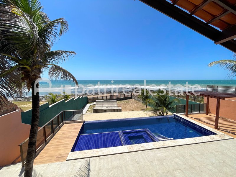 Casa com piscina pé na areia de 210 m² e terreno de 1275 m² 4 suites 5 wc 8 vagas Taiba CE - SAO GONCALO DO AMARANTE - 