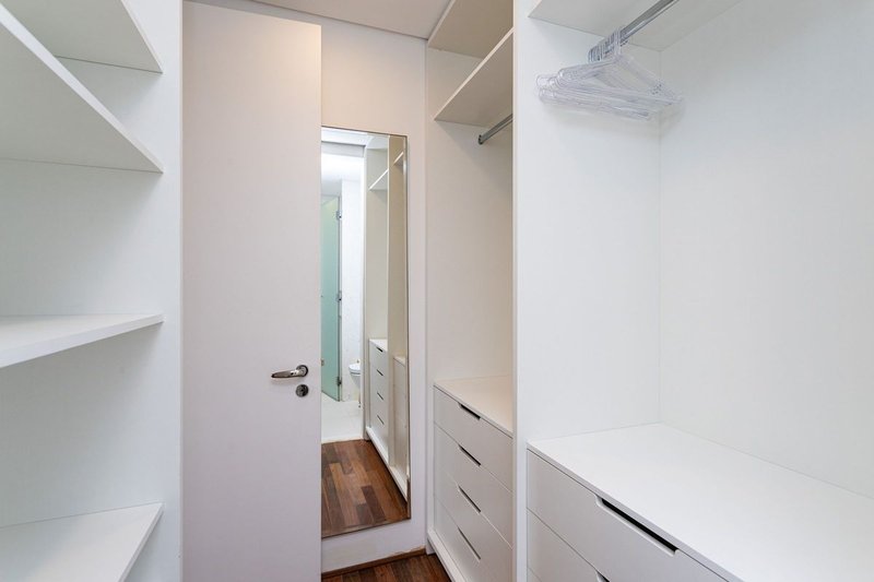 Apartamento de 58m², 1 quarto em Vila Madalena Rua Senador César Lacerda Vergueiro São Paulo - 