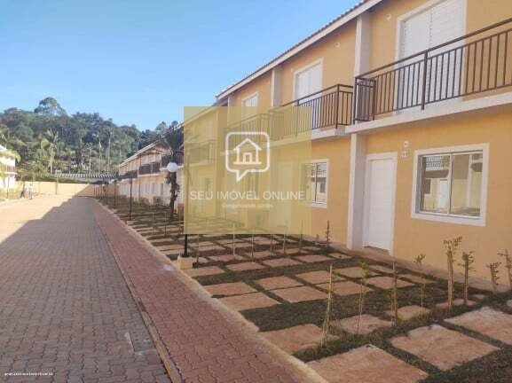 Casa com 52m² com 2 dormitórios com vaga em Cotia;  Cotia - 