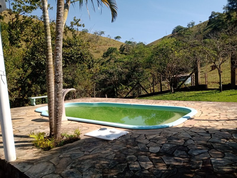 SÍTIO COM 2.68 ALQUEIRES EM SÃO JOSÉ DOS CAMPOS/SÃO PAULO - São José dos Campos - 