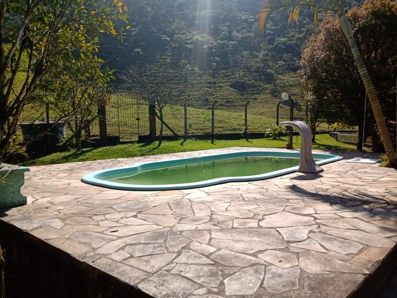 SÍTIO COM 2.68 ALQUEIRES EM SÃO JOSÉ DOS CAMPOS/SÃO PAULO - São José dos Campos - 