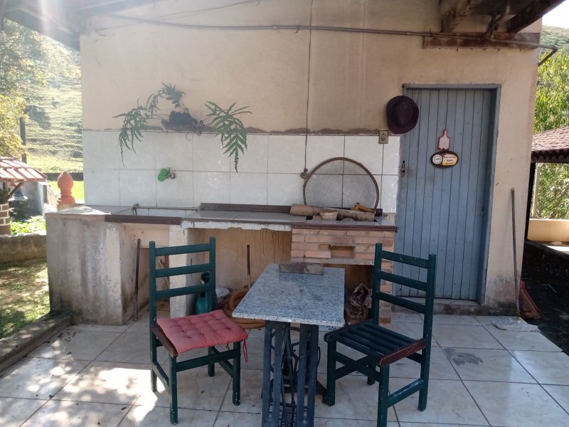 SÍTIO COM 2.68 ALQUEIRES EM SÃO JOSÉ DOS CAMPOS/SÃO PAULO - São José dos Campos - 