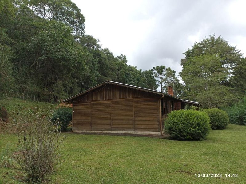 SÍTIO COM 9 ALQUEIRES EM CAMPOS DO JORDÃO/SÃO PAULO - Campos do Jordão - 