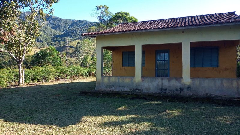 SÍTIO COM 2.5 ALQUEIRES EM SÃO FRANCISCO XAVIER/SÃO PAULO - SAO FRANCISCO - 