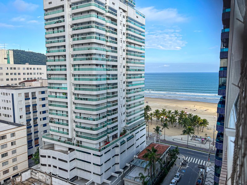 Aparatamento 158m², 3 dormitórios, no Canto do Forte Praia Grande SP Rua Rui Barbosa Praia Grande - 