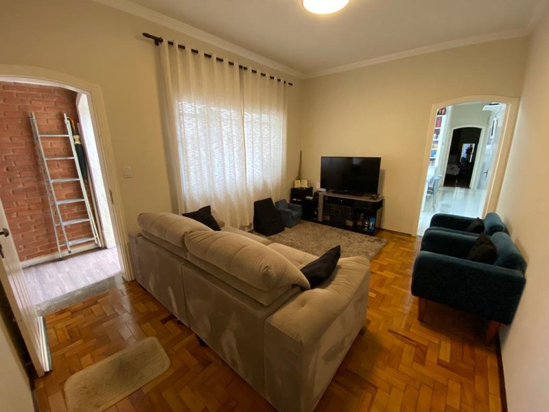 Casa confortável em excelente localização no bairro dr laurindo  Tatuí - 