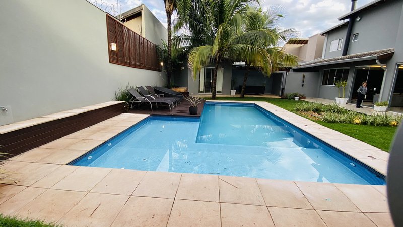 Sobrado dos sonhos Rua da Coroa Campo Grande - 