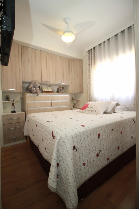 Apartamento para venda com 60m², 02 dormitórios, 01 banheiro e 01 vaga de garagem Rua Salvador Pedroso São Paulo - 