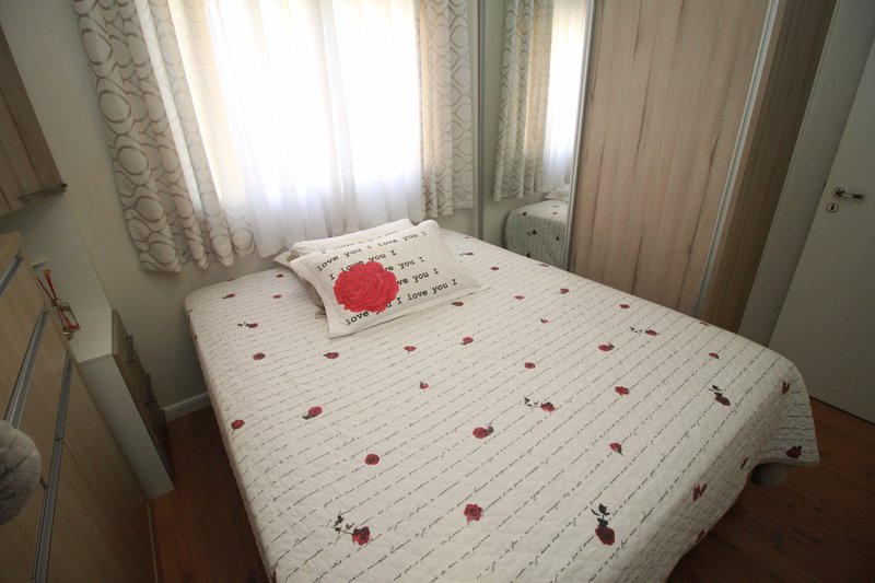 Apartamento para venda com 60m², 02 dormitórios, 01 banheiro e 01 vaga de garagem Rua Salvador Pedroso São Paulo - 