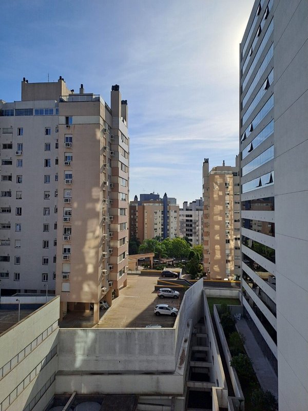 Studio Condomínio Hom Nilo Apto 908 1 dormitório 38m² Doutor Nilo Peçanha Porto Alegre - 