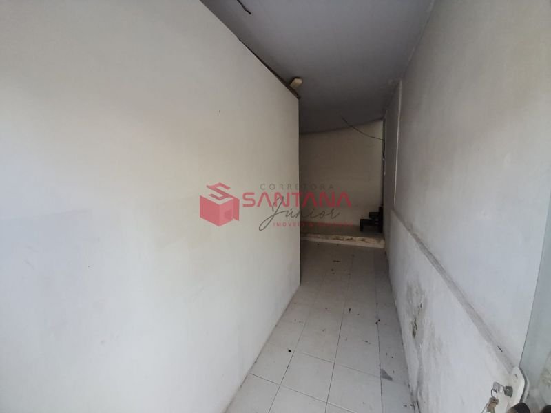 Galpão com 80m² para locação com escritório. (INDISPONÍVEL) Rua Luiz C da Silva Lauro de Freitas - 