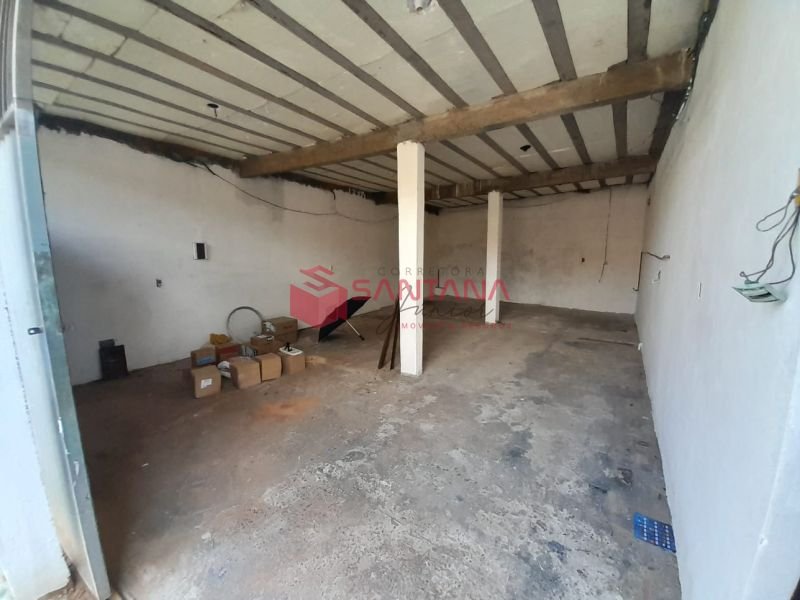 Galpão com 80m² para locação com escritório. (INDISPONÍVEL) Rua Luiz C da Silva Lauro de Freitas - 