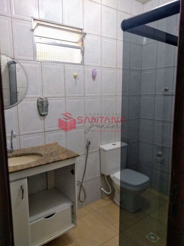 Casa 2 dormitórios 1 suíte 126m² 1 vaga Recreio Ipitanga Lauro de Freitas/BA (INDISPONÍVEL Rua Luiz C da Silva Lauro de Freitas - 