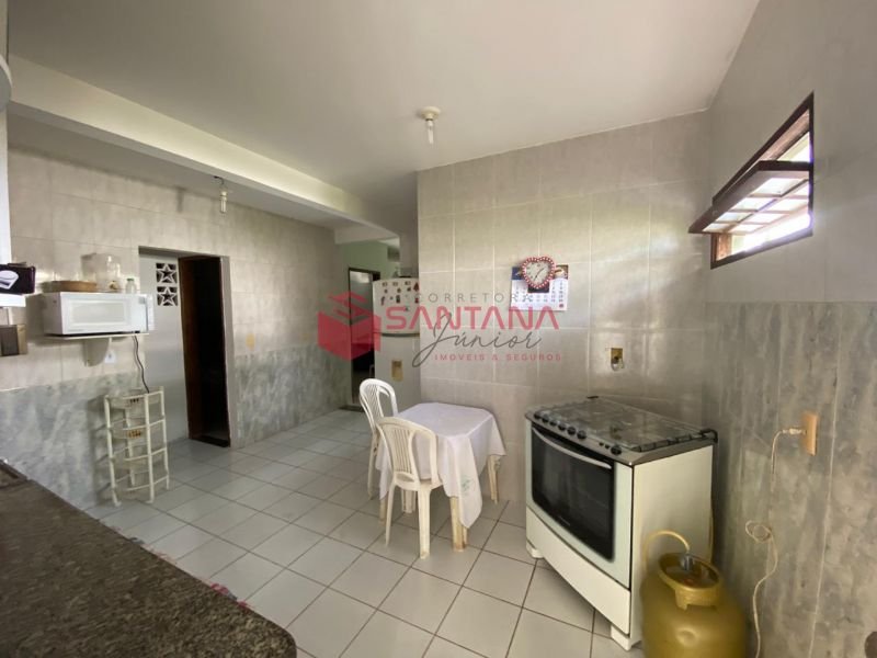 Casa 2 dormitórios 1 suíte 126m² 1 vaga Recreio Ipitanga Lauro de Freitas/BA (INDISPONÍVEL Rua Luiz C da Silva Lauro de Freitas - 