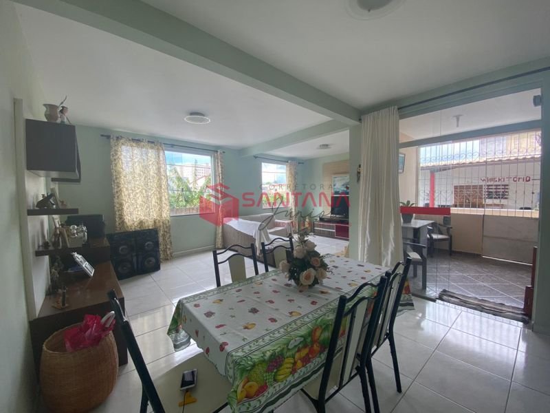 Casa 2 dormitórios 1 suíte 126m² 1 vaga Recreio Ipitanga Lauro de Freitas/BA (INDISPONÍVEL Rua Luiz C da Silva Lauro de Freitas - 