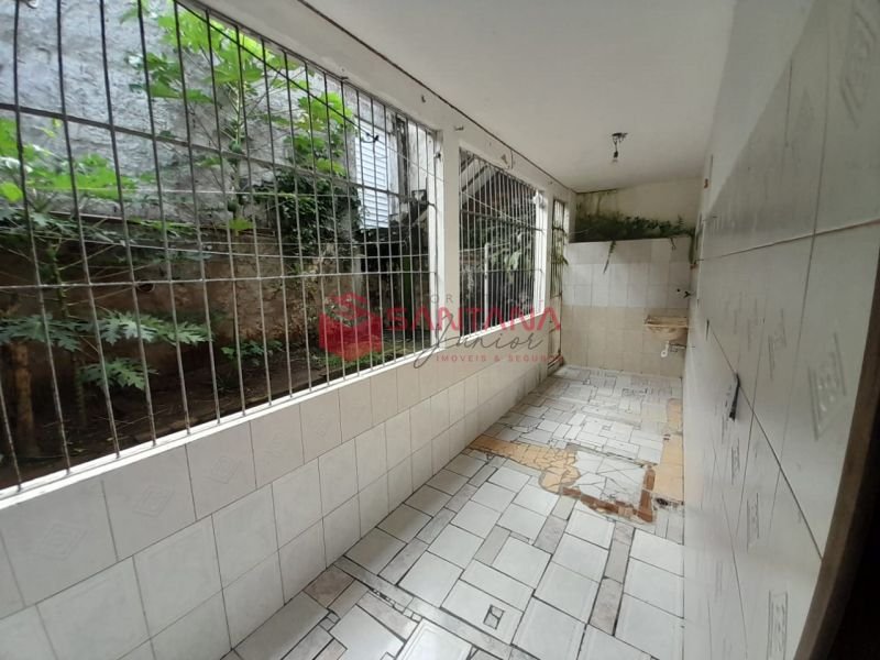 Casa 2 dormitórios 1 suíte 126m² 1 vaga Recreio Ipitanga Lauro de Freitas/BA (INDISPONÍVEL Rua Luiz C da Silva Lauro de Freitas - 