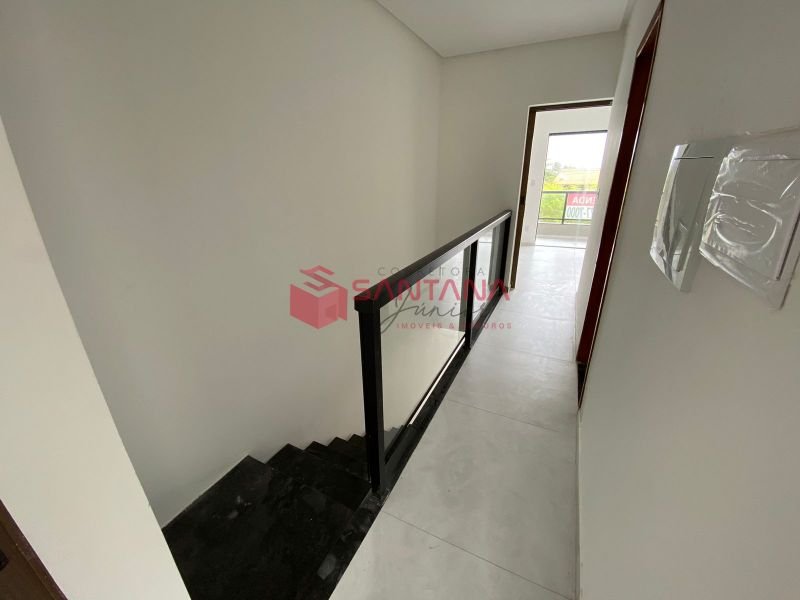 Casa com 137m², 3 suítes em Praia do Flamengo. (INDISPONÍVEL) Rua Engenheiro Adozindo Magalhães Salvador - 
