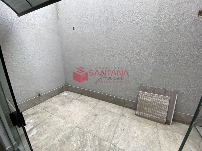 Casa com 137m², 3 suítes em Praia do Flamengo. (INDISPONÍVEL) Rua Engenheiro Adozindo Magalhães Salvador - 