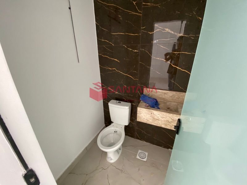 Casa com 137m², 3 suítes em Praia do Flamengo. (INDISPONÍVEL) Rua Engenheiro Adozindo Magalhães Salvador - 