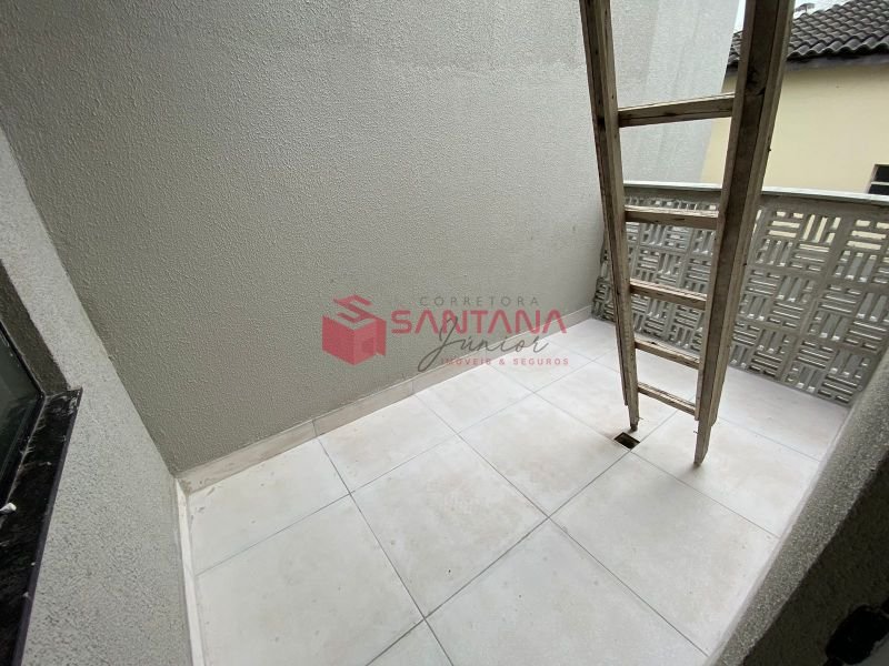 Casa com 137m², 3 suítes em Praia do Flamengo. (INDISPONÍVEL) Rua Engenheiro Adozindo Magalhães Salvador - 