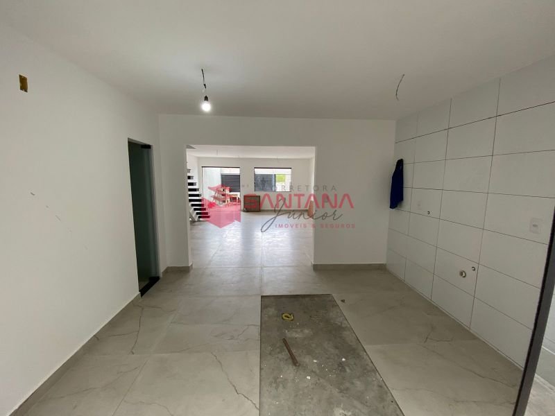 Casa com 137m², 3 suítes em Praia do Flamengo. (INDISPONÍVEL) Rua Engenheiro Adozindo Magalhães Salvador - 
