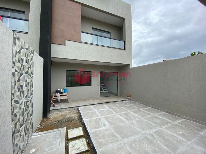 Casa com 137m², 3 suítes em Praia do Flamengo. (INDISPONÍVEL) Rua Engenheiro Adozindo Magalhães Salvador - 
