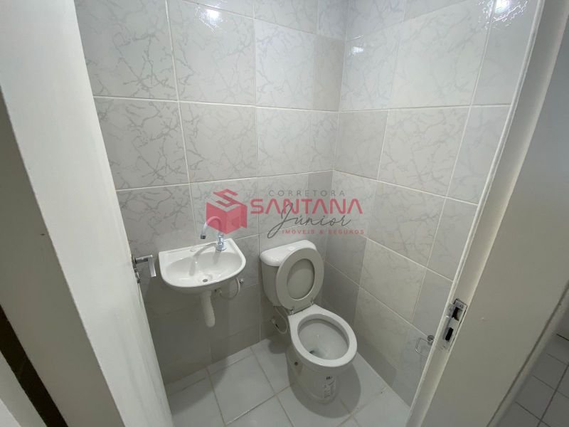 Comercial/Industrial 42m² Pitangueiras Lauro de Freitas/BA (INDISPONÍVEL) Avenida Luiz Tarquínio Pontes Lauro de Freitas - 