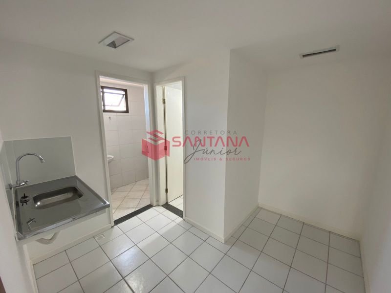Comercial/Industrial 42m² Pitangueiras Lauro de Freitas/BA (INDISPONÍVEL) Avenida Luiz Tarquínio Pontes Lauro de Freitas - 