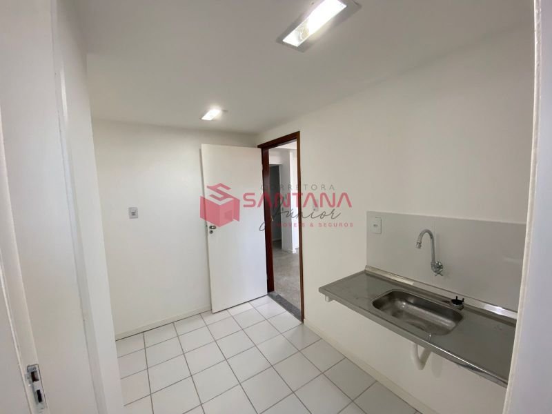 Comercial/Industrial 42m² Pitangueiras Lauro de Freitas/BA (INDISPONÍVEL) Avenida Luiz Tarquínio Pontes Lauro de Freitas - 
