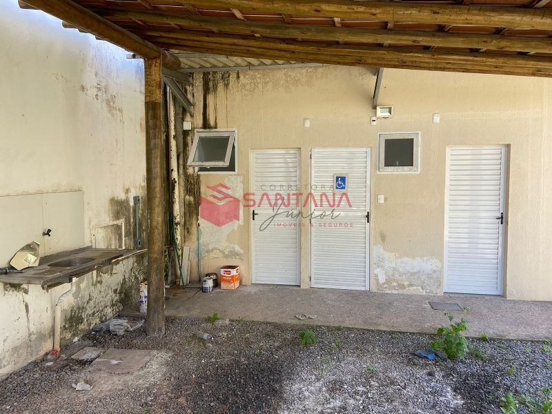 Galpão de 270m² para locação em Vilas do Atlântico.  (INDISPONÍVEL) Rua Leonardo R da Silva Lauro de Freitas - 