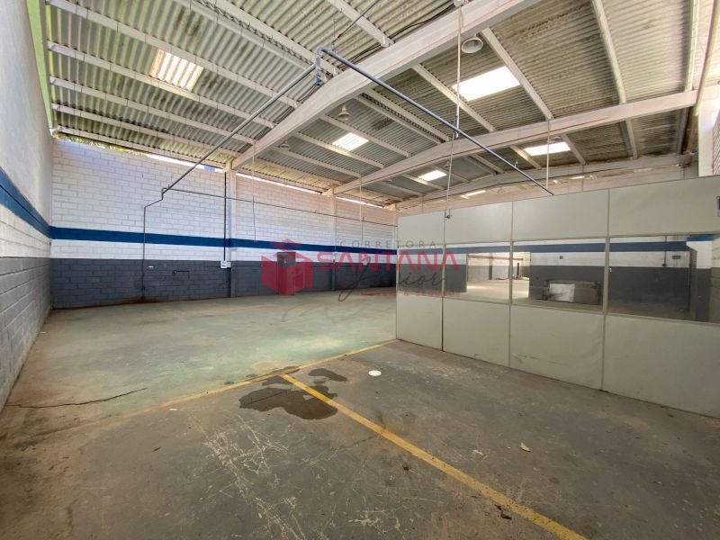 Galpão de 270m² para locação em Vilas do Atlântico.  (INDISPONÍVEL) Rua Leonardo R da Silva Lauro de Freitas - 