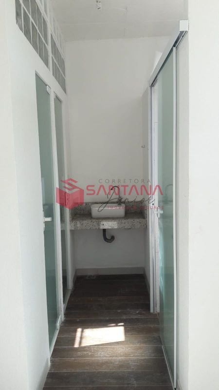 Galpão 3532m² para locação, frente de rua em Vilas do Atlântico.  (INDISPONÍVEL) Rua Leonardo R da Silva Lauro de Freitas - 