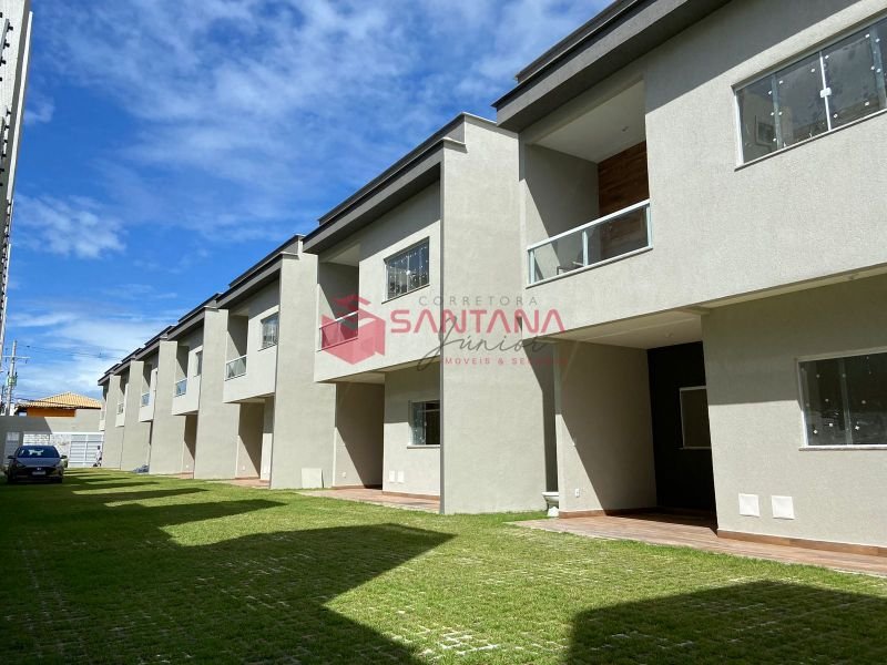 LANÇAMENTO. Casas para venda, quatro quartos em Buraquinho. (INDISPONÍVEL) Rua Júlio M dos Santos, Buraquinho Lauro de Freitas - 
