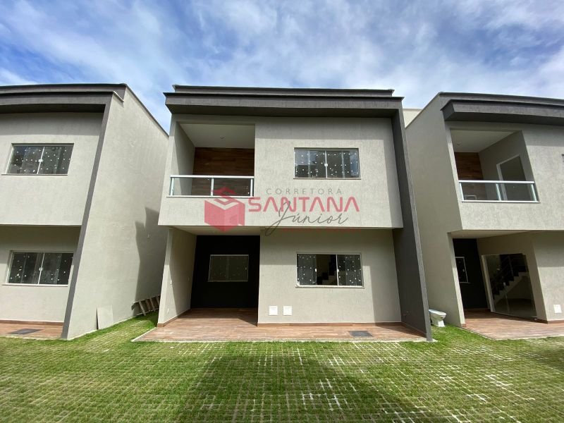 LANÇAMENTO. Casas para venda, quatro quartos em Buraquinho. (INDISPONÍVEL) Rua Júlio M dos Santos, Buraquinho Lauro de Freitas - 