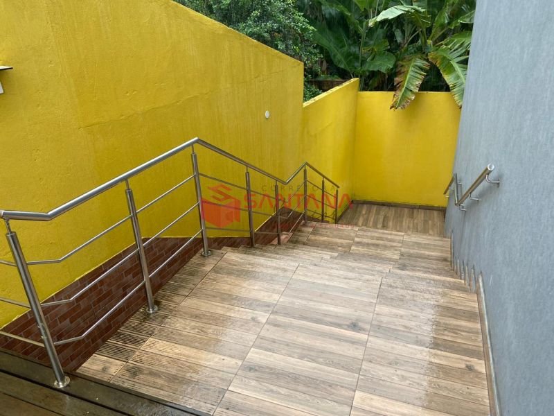 Prédio comercial para locação em Lauro de Freitas. (INDISPONÍVEL) Rua da Alegria Lauro de Freitas - 