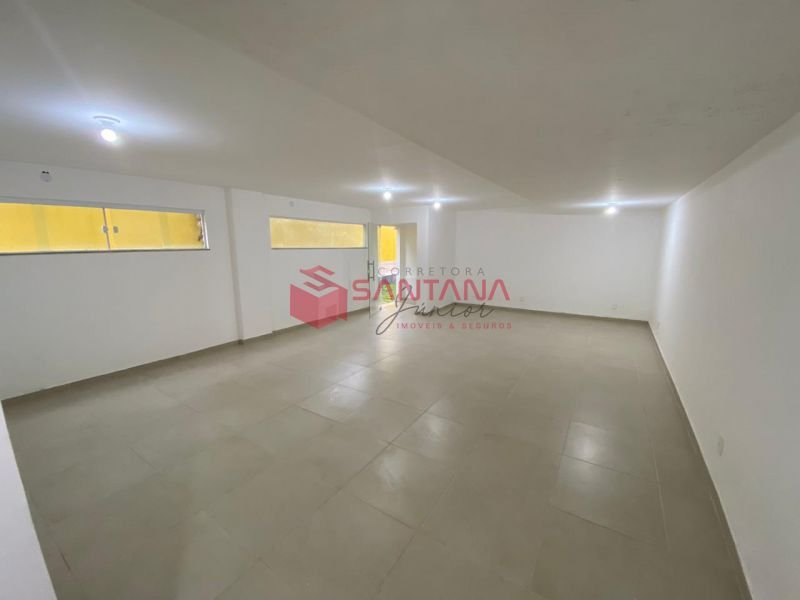 Prédio comercial para locação em Lauro de Freitas. (INDISPONÍVEL) Rua da Alegria Lauro de Freitas - 