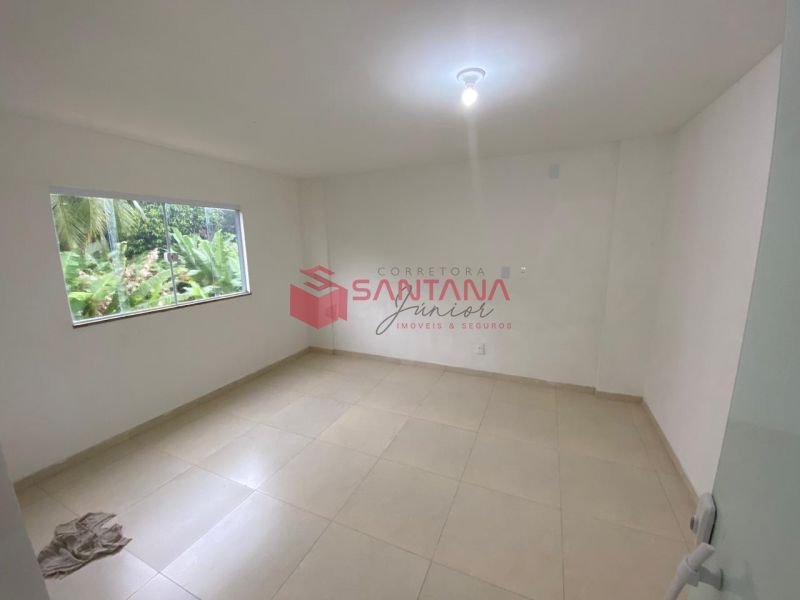 Prédio comercial para locação em Lauro de Freitas. (INDISPONÍVEL) Rua da Alegria Lauro de Freitas - 