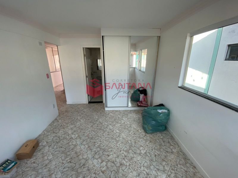 Casa 4 dormitórios 2 suítes 360m² 2 vagas Itapuã Salvador/BA (INDISPONÍVEL) Rua Londres. Avenida Dorival Caymmi Salvador - 