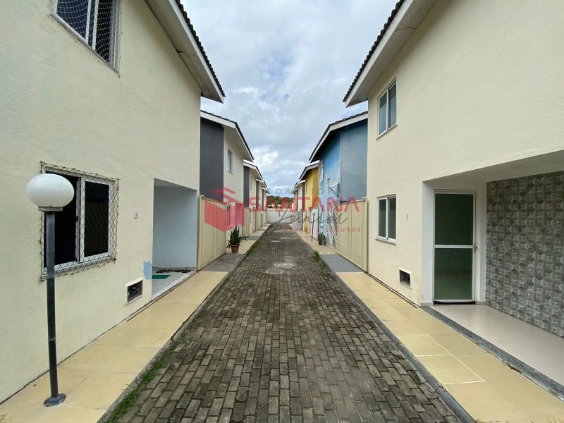 Casa com 2 suítes 68m² em Vila de Abrantes Camaçari/BA (INDISPONÍVEL) Rua Guaraema Camaçari - 