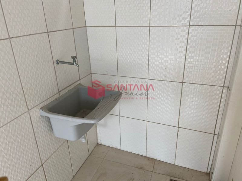 Casa duplex em Abrantes com 2 suítes  (INDISPONÍVEL) Rua Guaraema Camaçari - 