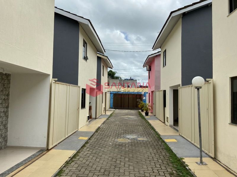 Casa duplex em Abrantes com 2 suítes  (INDISPONÍVEL) Rua Guaraema Camaçari - 