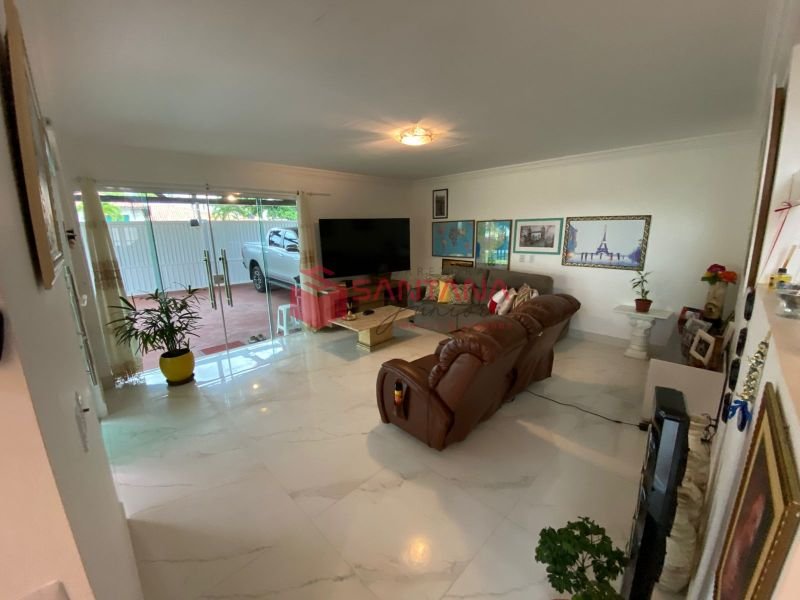 Casa para locação e venda com 5/4 em Vilas do Atlântico. (INDISPONÍVEL) Avenida Praia de Guarapari Lauro de Freitas - 