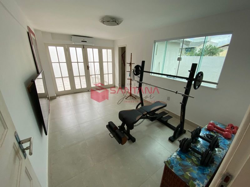 Casa para locação e venda com 5/4 em Vilas do Atlântico. (INDISPONÍVEL) Avenida Praia de Guarapari Lauro de Freitas - 