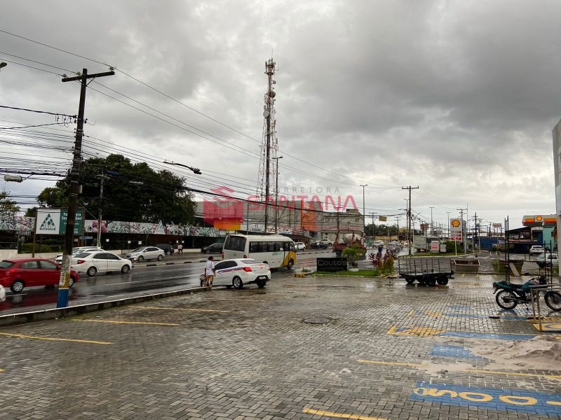 Loja de frente para a Estrada do Coco. (INDISPONÍVEL) Avenida Santos Dumont Lauro de Freitas - 