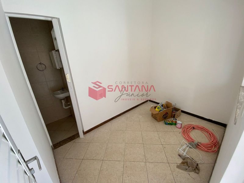 Casa em condomínio 3 três suítes, na Priscila Dutra. (INDISPONÍVEL) Rua Priscila B Dutra Lauro de Freitas - 