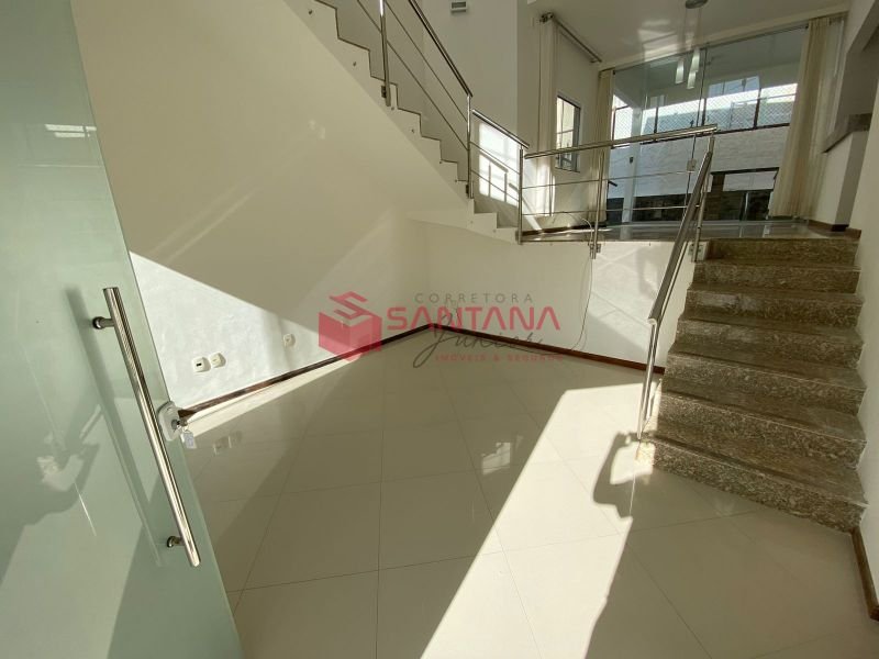 Casa em condomínio 3 três suítes, na Priscila Dutra. (INDISPONÍVEL) Rua Priscila B Dutra Lauro de Freitas - 
