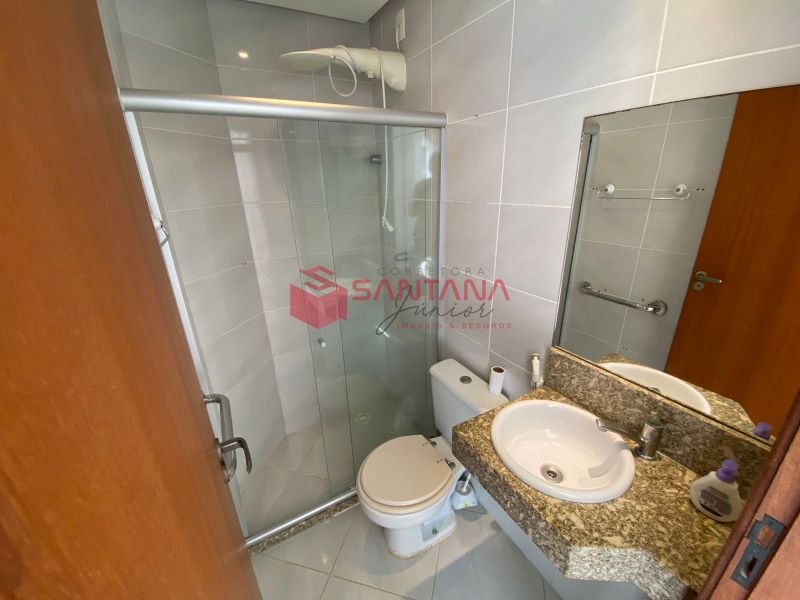 Casa em condomínio 3 três suítes, na Priscila Dutra. (INDISPONÍVEL) Rua Priscila B Dutra Lauro de Freitas - 